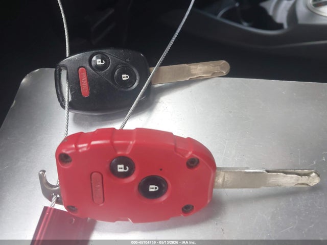 45104759 :رقم المزاد ، JHMGE8H54BS000541 vin ، 2011 Honda Fit Sport مزاد بيع