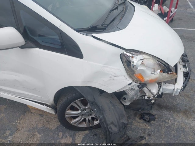 45104759 :رقم المزاد ، JHMGE8H54BS000541 vin ، 2011 Honda Fit Sport مزاد بيع