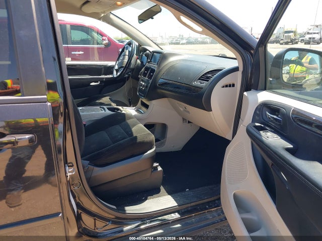 2016 Dodge Grand Caravan Sxt მანქანა იყიდება აუქციონზე, vin: 2C4RDGCG2GR273812, აუქციონის ნომერი: 45104764