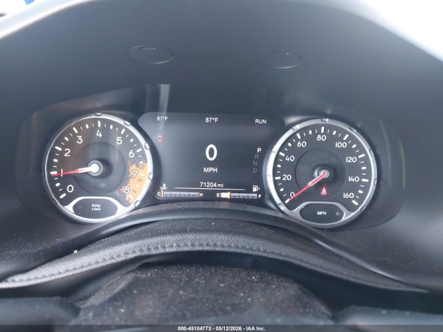 45104773 :رقم المزاد ، ZACCJABB8HPG29543 vin ، 2017 Jeep Renegade Latitude Fwd مزاد بيع