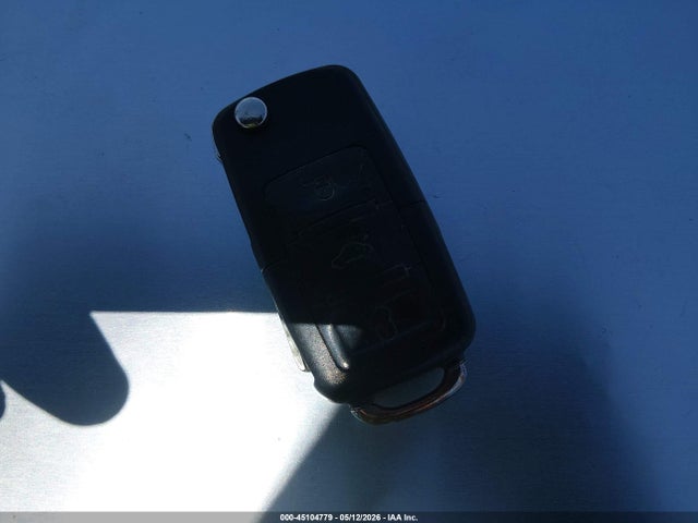 Aukcja sprzedaży 2002 Volkswagen New Beetle Gl, vin: 3VWBK21C02M403867, numer aukcji: 45104779