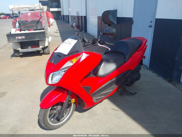Honda NSS300 2014 MLHNF0406E5000946 Image 2