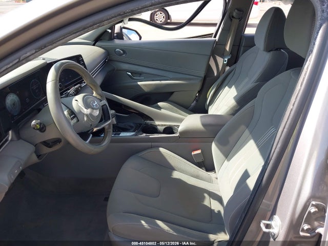 KMHLN4AG0NU330332 Hyundai ELANTRA SEL