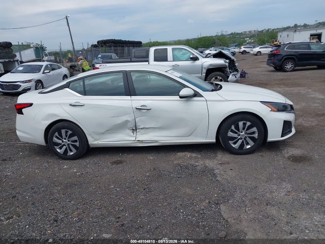 1N4BL4BV2PN399433 Nissan Altima S Fwd
