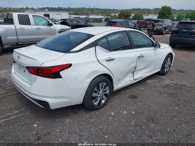 1N4BL4BV2PN399433 Nissan Altima S Fwd