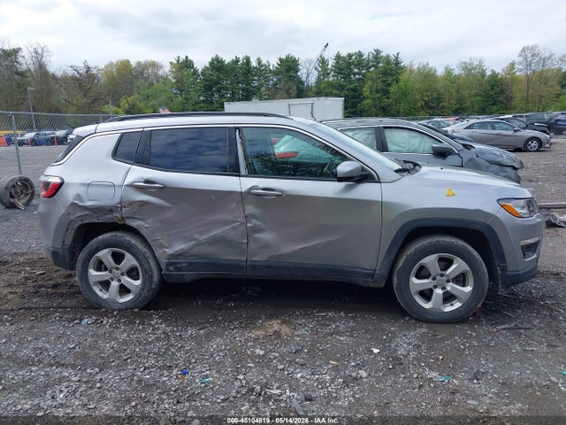 Продаж на аукціоні авто 2019 Jeep Compass Latitude 4x4, vin: 3C4NJDBB2KT670308, номер лоту: 45104819