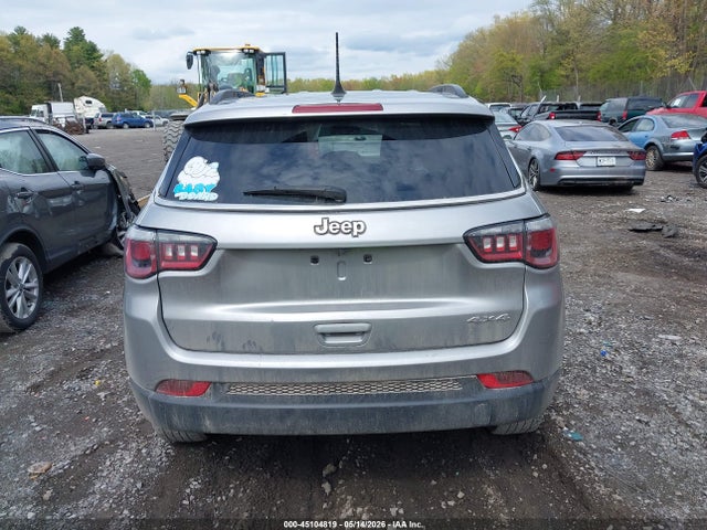 Продаж на аукціоні авто 2019 Jeep Compass Latitude 4x4, vin: 3C4NJDBB2KT670308, номер лоту: 45104819