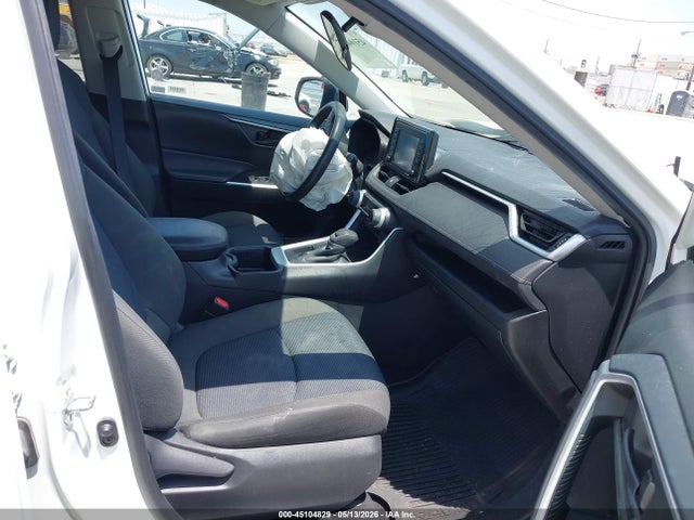 2T3H1RFV1NC191827 Toyota RAV4 LE