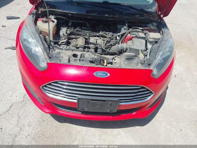 45104868 :رقم المزاد ، 3FADP4BJ7FM224646 vin ، 2015 Ford Fiesta Se مزاد بيع