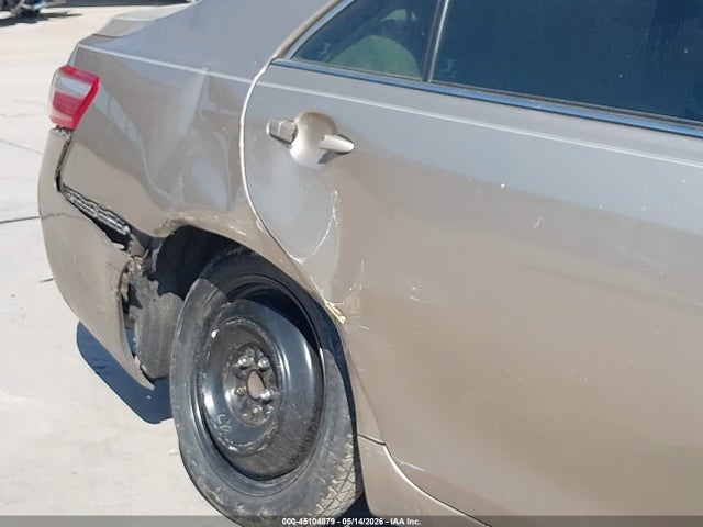 45104879 :رقم المزاد ، 4T4BE46K17R008218 vin ، 2007 Toyota Camry Le مزاد بيع