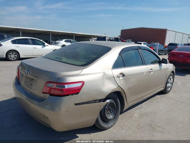 45104879 :رقم المزاد ، 4T4BE46K17R008218 vin ، 2007 Toyota Camry Le مزاد بيع