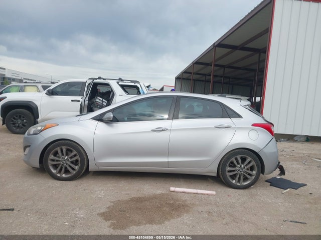 2016 Hyundai Elantra Gt მანქანა იყიდება აუქციონზე, vin: KMHD35LH0GU277561, აუქციონის ნომერი: 45104899