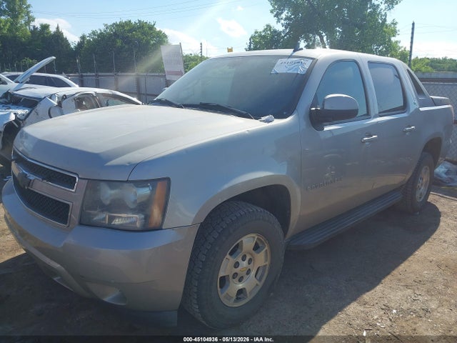 45104936 :رقم المزاد ، 3GNFK12327G200635 vin ، 2007 Chevrolet Avalanche 1500 Lt مزاد بيع