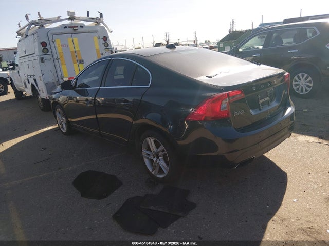 2015 Volvo S60 T5 Premier მანქანა იყიდება აუქციონზე, vin: YV140MFB3F2301144, აუქციონის ნომერი: 45104949