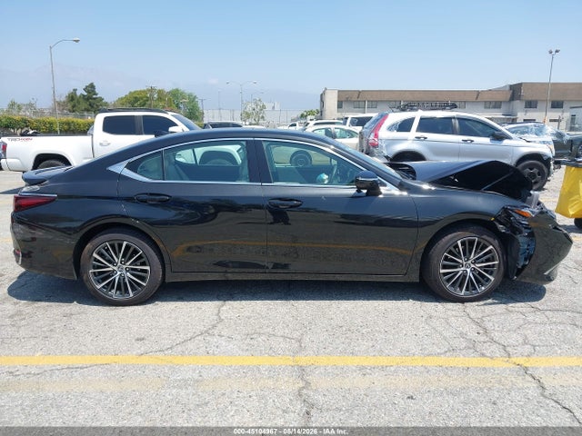 Lexus ES 300H 2025 58ADA1C12SU075923 Image 13