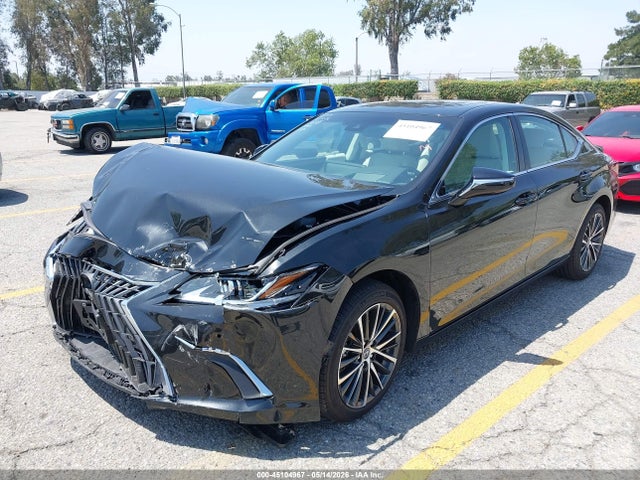 Lexus ES 300H 2025 58ADA1C12SU075923 Image 2