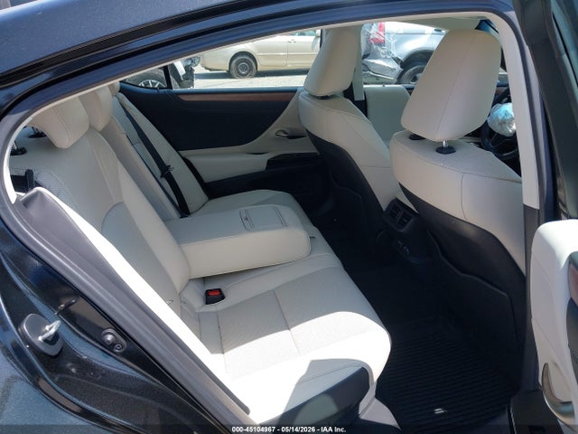 Lexus ES 300H 2025 58ADA1C12SU075923 Image 8