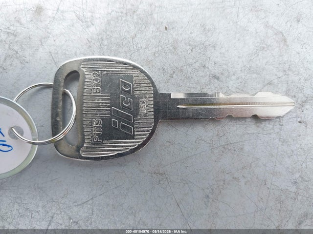 45104970 :رقم المزاد ، 1GNEK13T25J233222 vin ، 2005 Chevrolet Tahoe Ls مزاد بيع