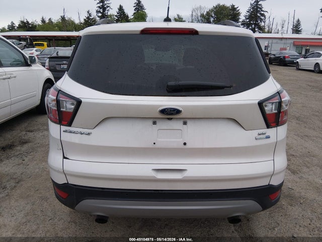 1FMCU9GD4HUA33193 Ford ESCAPE SE