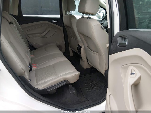1FMCU9GD4HUA33193 Ford ESCAPE SE