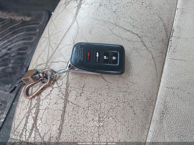 45105013 :رقم المزاد ، 4T1BK1EB5DU030463 vin ، 2013 Toyota Avalon Xle Touring مزاد بيع