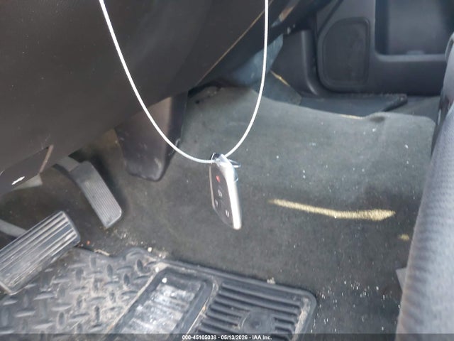 45105038 :رقم المزاد ، 3GCUKREC7FG162120 vin ، 2015 Chevrolet Silverado 1500 1lt مزاد بيع
