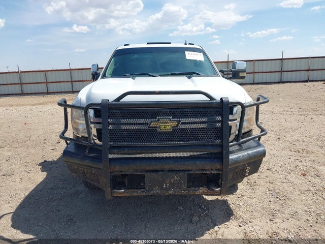 45105073 :رقم المزاد ، 1GC4K0C85BF180217 vin ، 2011 Chevrolet Silverado 3500hd Lt مزاد بيع