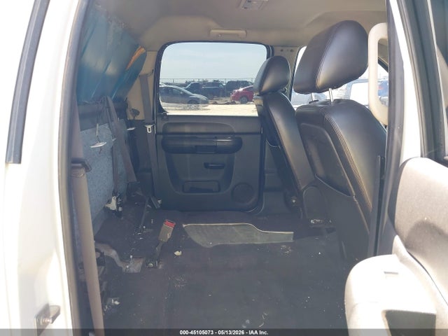 45105073 :رقم المزاد ، 1GC4K0C85BF180217 vin ، 2011 Chevrolet Silverado 3500hd Lt مزاد بيع