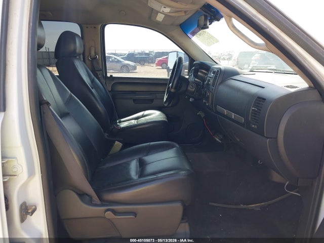 45105073 :رقم المزاد ، 1GC4K0C85BF180217 vin ، 2011 Chevrolet Silverado 3500hd Lt مزاد بيع
