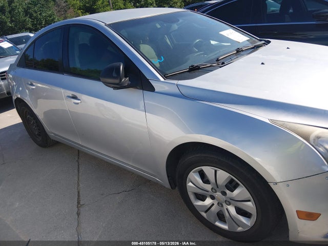 1G1PA5SH0E7338047 Chevrolet Cruze Ls Auto