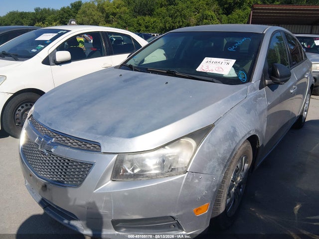 1G1PA5SH0E7338047 Chevrolet Cruze Ls Auto
