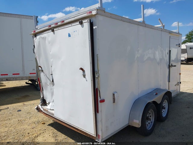 45105179 :رقم المزاد ، 4D6EB1421FA035336 vin ، 2015 Cargo Craft Enclosed Trailer مزاد بيع