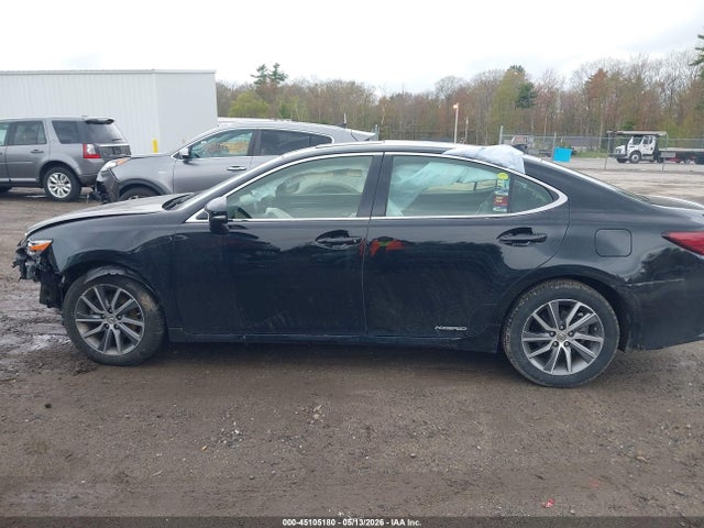 JTHBW1GG4G2102978 Lexus ES 300H