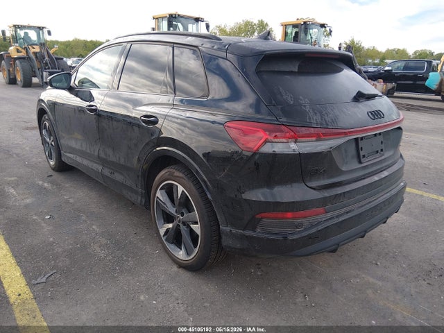 WA1LUBFZ7SP074622 Audi Q4 E-tron Premium Plus 55 Quattro