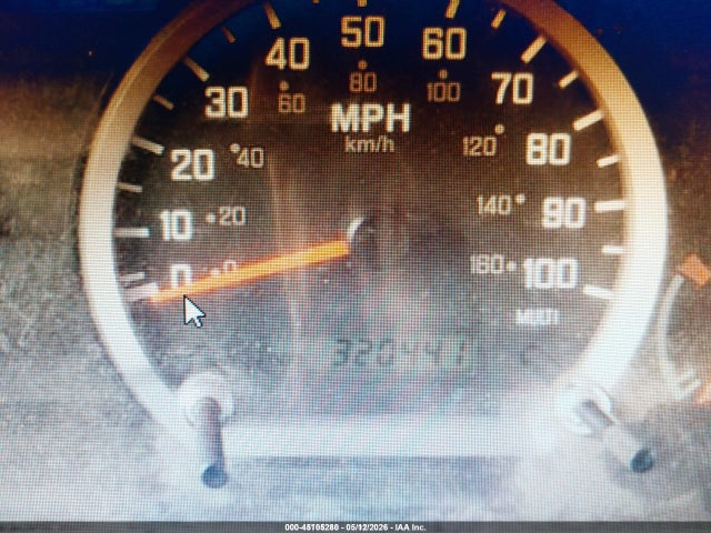 45105280 :رقم المزاد ، JALB4T17XD7W00353 vin ، 2013 Isuzu Commercial Van مزاد بيع
