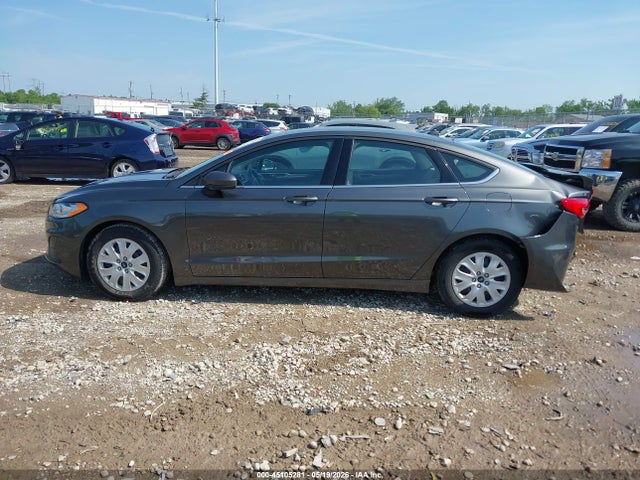 Auction sale of the 2019 Ford Fusion S, vin: 3FA6P0G74KR235180, lot number: 45105281