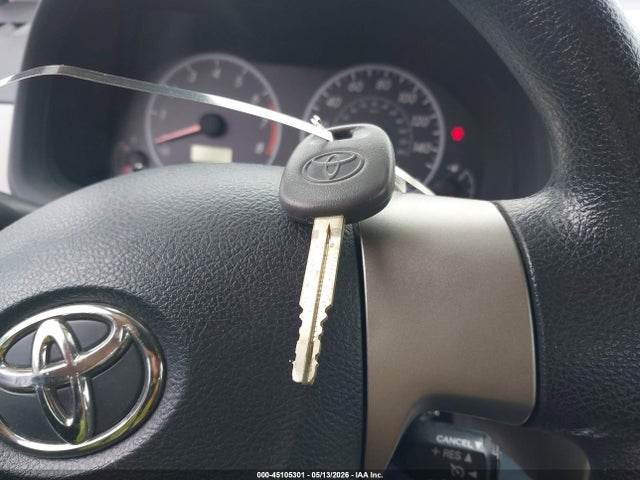 45105301 :رقم المزاد ، 2T1BU4EE0BC701347 vin ، 2011 Toyota Corolla Le مزاد بيع