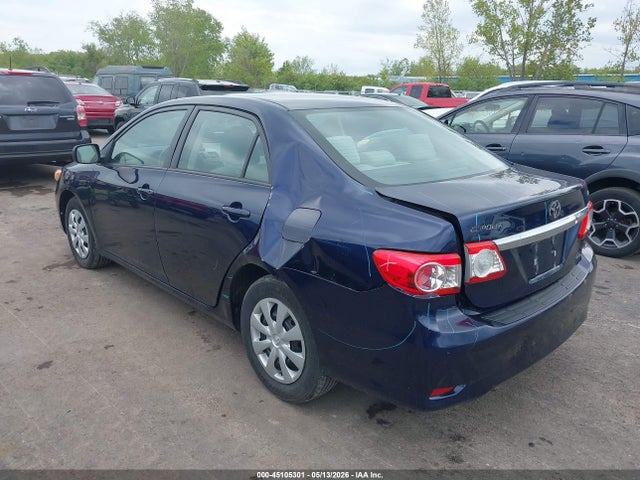 45105301 :رقم المزاد ، 2T1BU4EE0BC701347 vin ، 2011 Toyota Corolla Le مزاد بيع