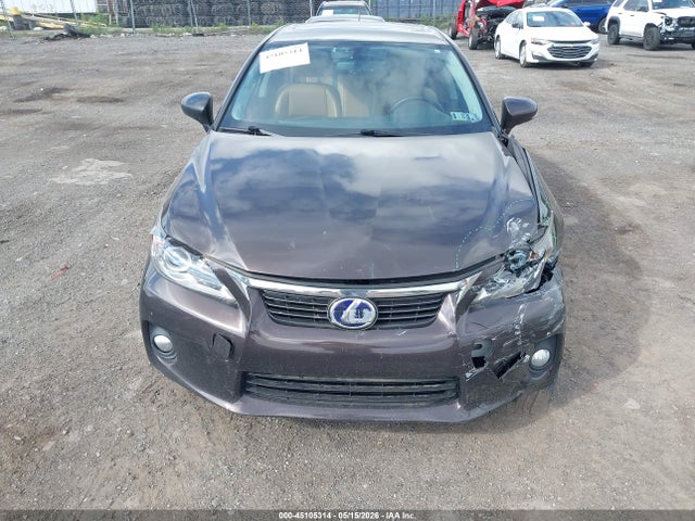 45105314 :رقم المزاد ، JTHKD5BH3B2038874 vin ، 2011 Lexus Ct 200h Premium مزاد بيع