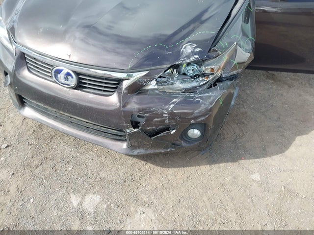 45105314 :رقم المزاد ، JTHKD5BH3B2038874 vin ، 2011 Lexus Ct 200h Premium مزاد بيع