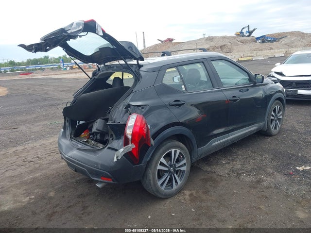 Продаж на аукціоні авто 2018 Nissan Kicks Sr, vin: 3N1CP5CU4JL506054, номер лоту: 45105337