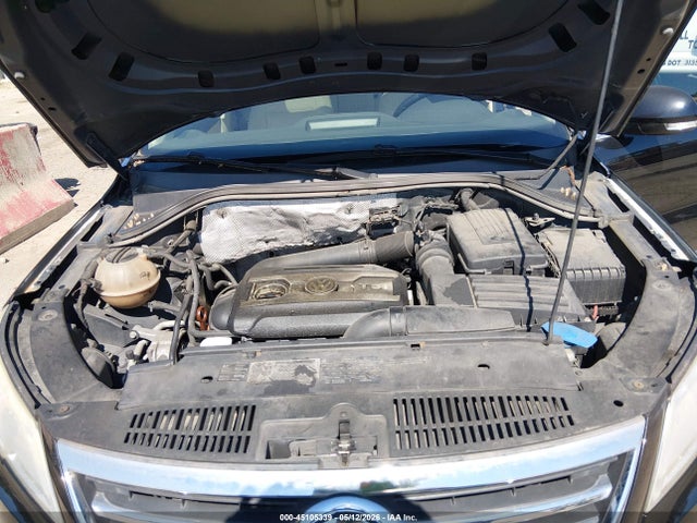 Продаж на аукціоні авто 2011 Volkswagen Tiguan Se, vin: WVGBV7AX9BW524211, номер лоту: 45105339