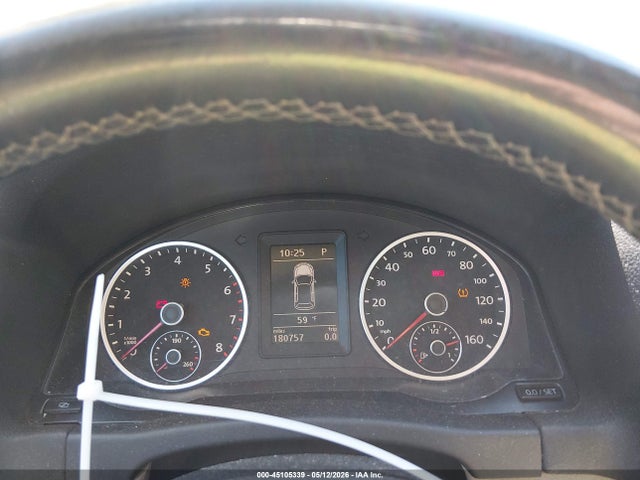 Продаж на аукціоні авто 2011 Volkswagen Tiguan Se, vin: WVGBV7AX9BW524211, номер лоту: 45105339