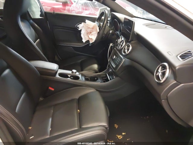 Продажа на аукционе авто 2017 Mercedes-benz Cla 250 4matic, vin: WDDSJ4GB5HN422872, номер лота: 45105340