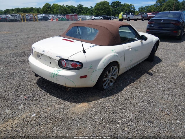 Auction sale of the 2006 Mazda Mx-5 Grand Touring, vin: JM1NC25F860121373, lot number: 45105349
