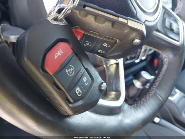 2018 Jeep Wrangler Unlimited Sahara 4x4 მანქანა იყიდება აუქციონზე, vin: 1C4HJXEG5JW154720, აუქციონის ნომერი: 45105364