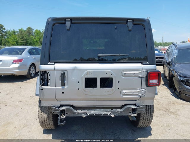 2018 Jeep Wrangler Unlimited Sahara 4x4 მანქანა იყიდება აუქციონზე, vin: 1C4HJXEG5JW154720, აუქციონის ნომერი: 45105364
