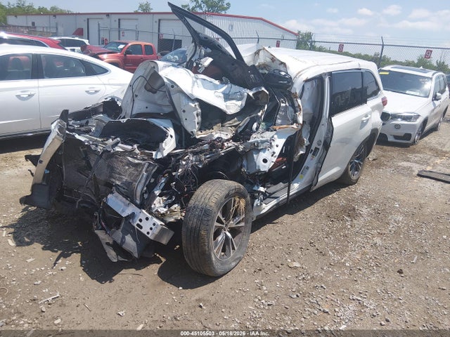 Aukcja sprzedaży 2018 Toyota Highlander Le, vin: 5TDZARFH5JS035802, numer aukcji: 45105503