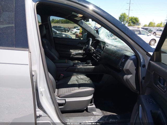 5N1DR3BD6RC205208 Nissan Pathfinder Rock Creek 4wd