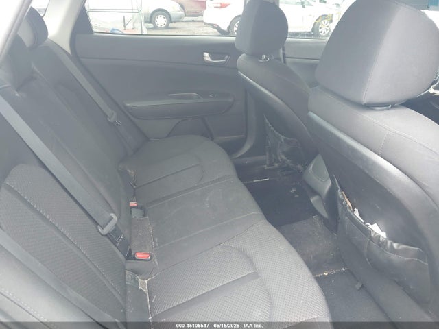 Продажа на аукционе авто 2018 Kia Optima Lx, vin: 5XXGT4L31JG264038, номер лота: 45105547